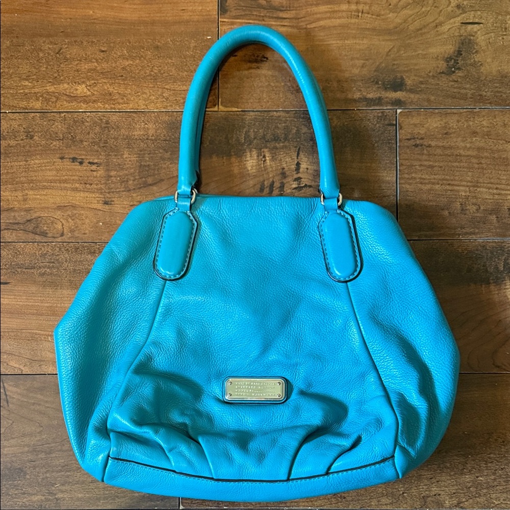 Marc By Marc Jacobs Blue Green Leather Tote Bag. Magnetic Snap Closure.
